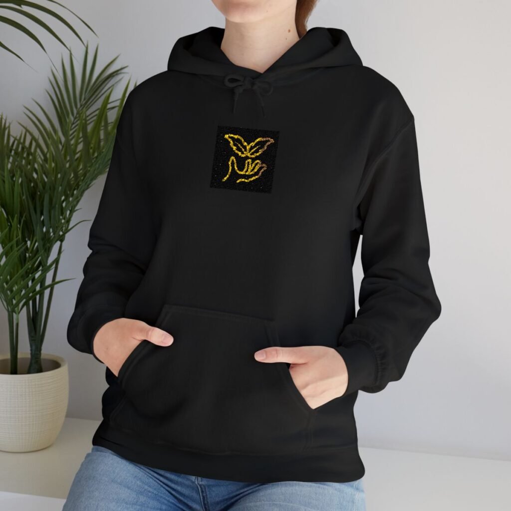 Home hoodie golden bee embroidered pullover (4)